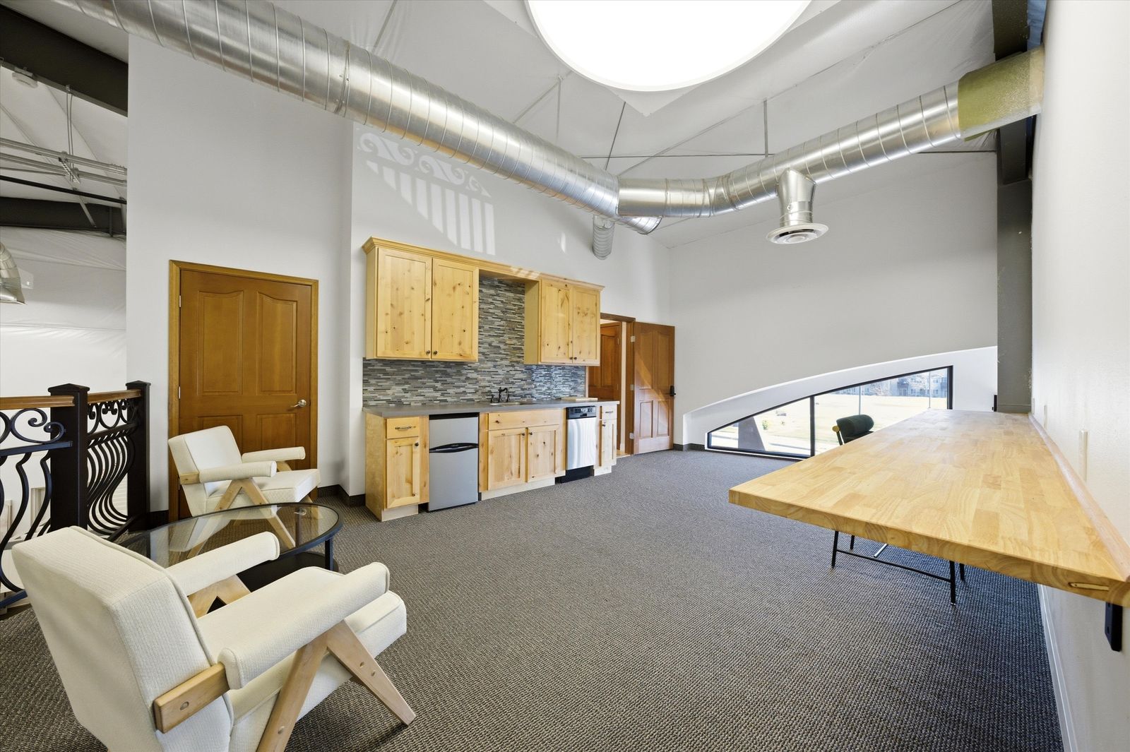 Shared kitchen and coffee bar