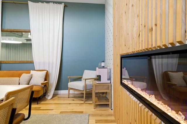 Reading nook near the meeting room