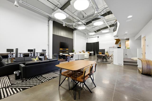 Shared workspace and lounge